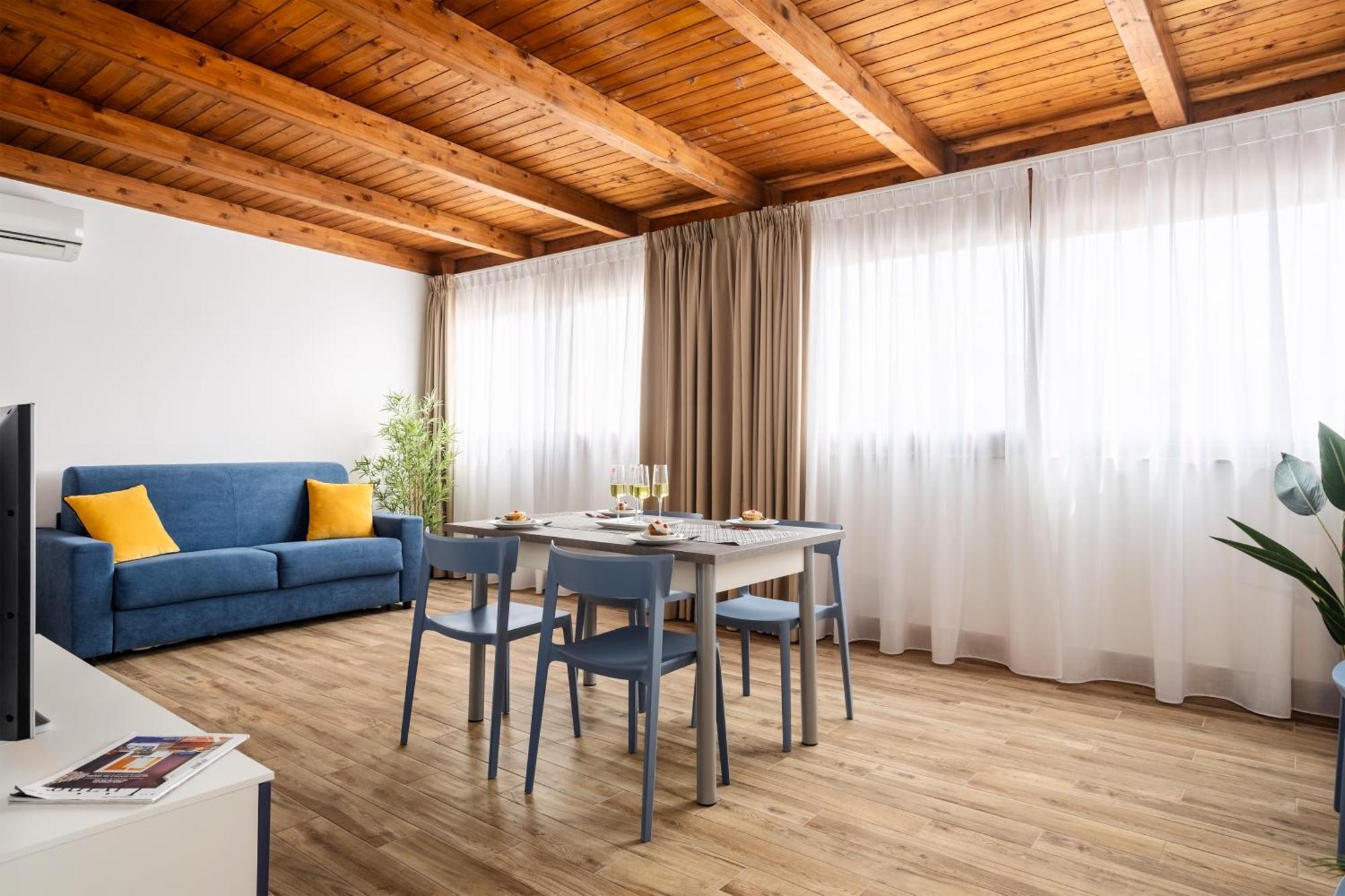 Azzurra Apartments Балестрате Екстер'єр фото