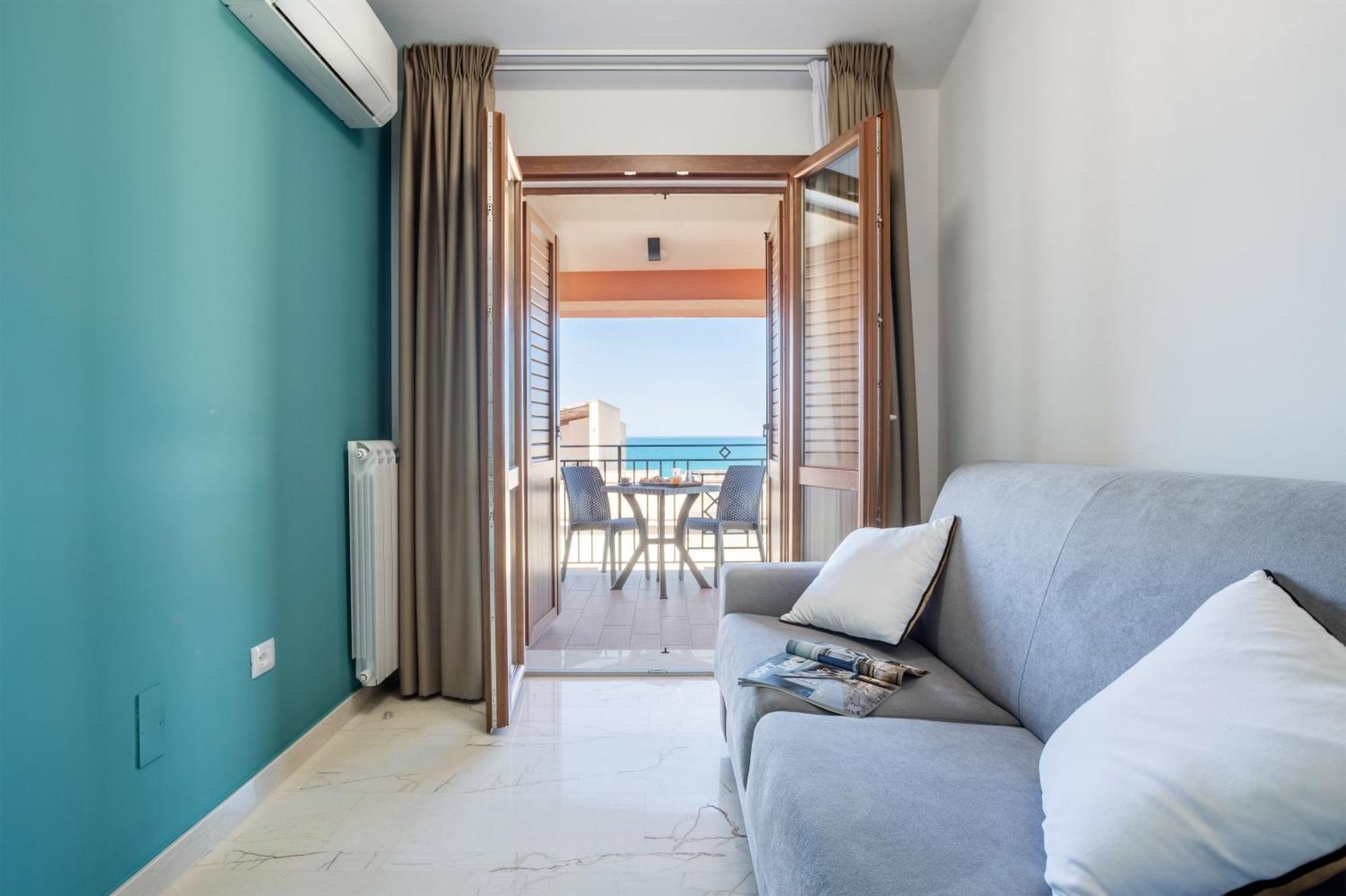 Azzurra Apartments Балестрате Екстер'єр фото