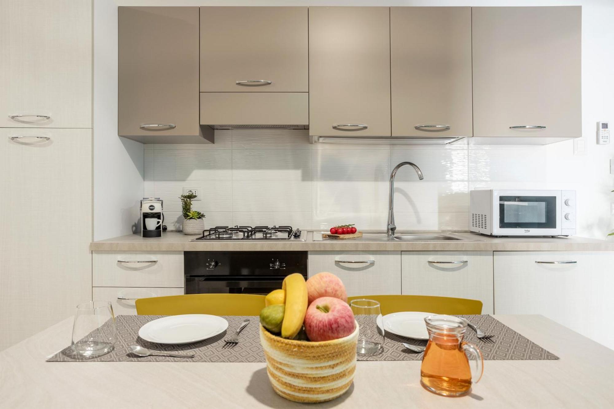 Azzurra Apartments Балестрате Екстер'єр фото